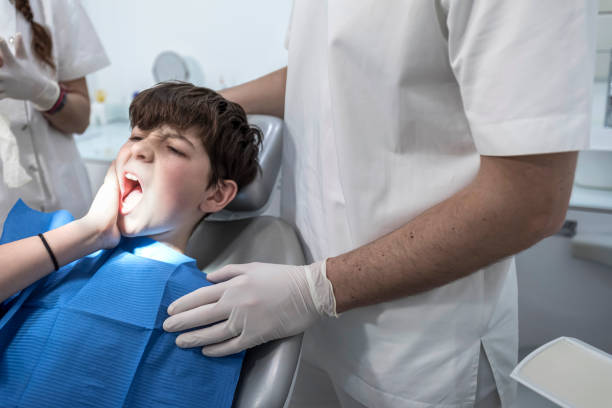 Best Cracked Tooth Emergency Dentist  in Grand Saline, TX